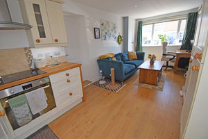 Kitchen/Lounge/Diner- click for photo gallery